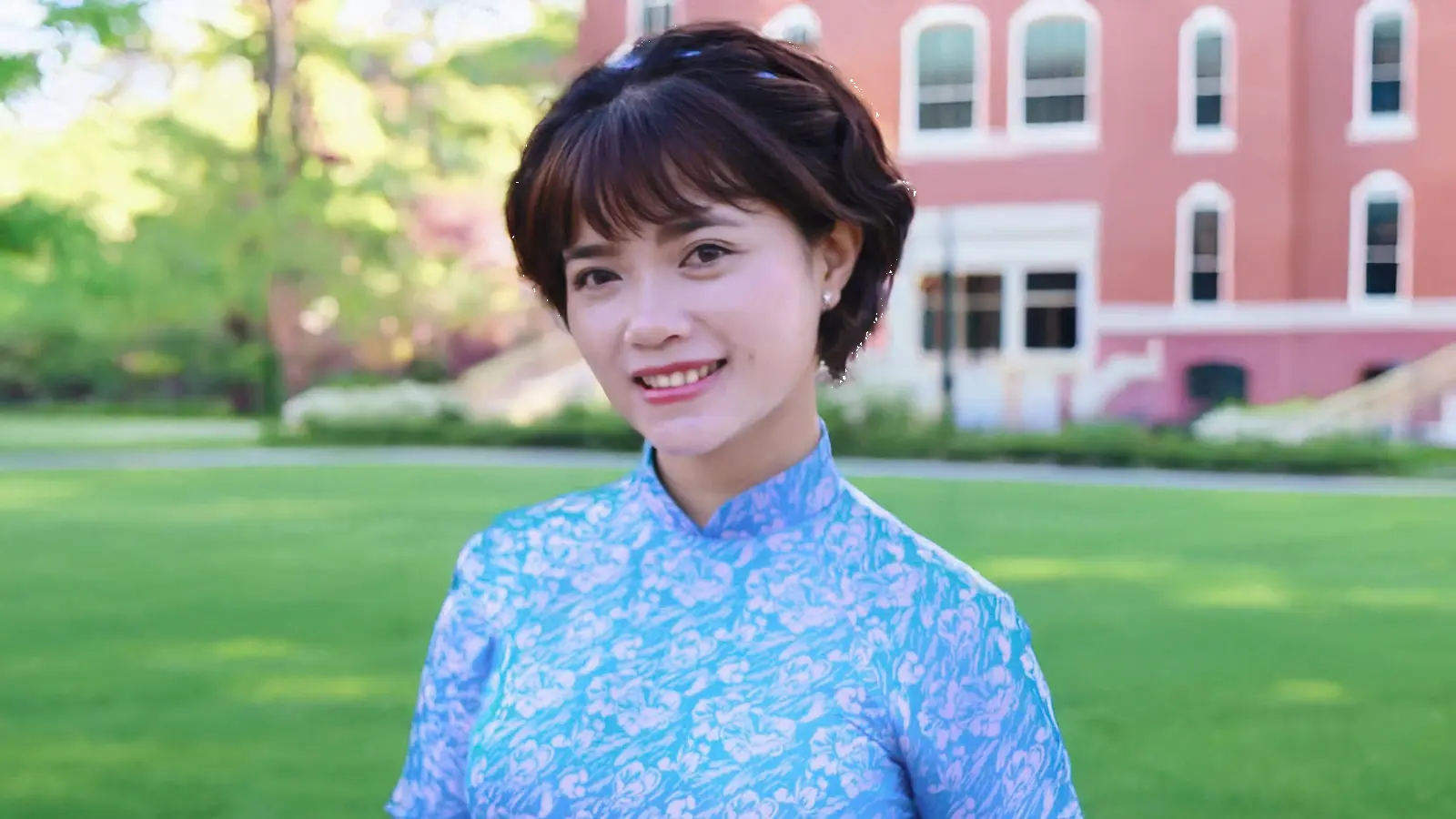 Truong Thi, co-author.